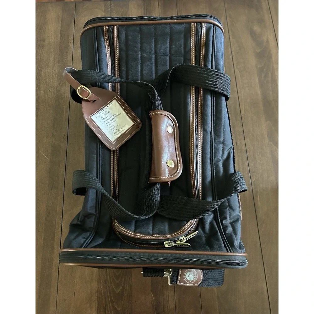 Sherpa Original Deluxe Pet Carrier Black w/ Brown Trim 20